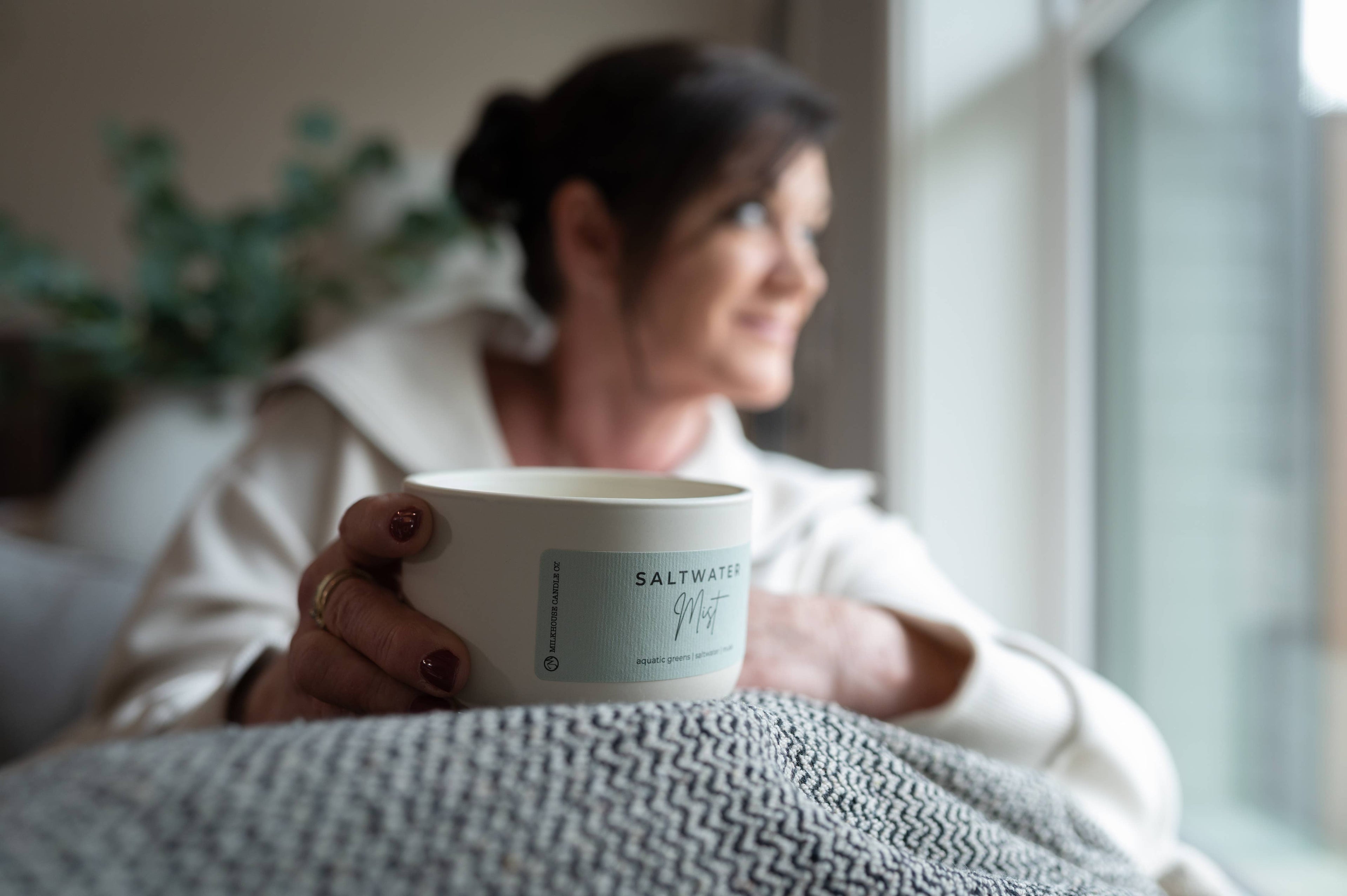 Saltwater Mist | 10 oz Signature Statement Candle